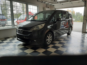 2005 Honda Stepwagon 2WD - SOLD