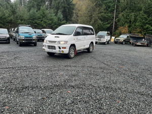 2000 Mitsubishi Delica #PE8W-1311 (sold)