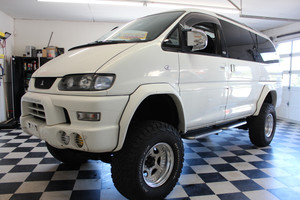2002 Lifted Mitsubishi Delica #PF6W-0251 - SOLD