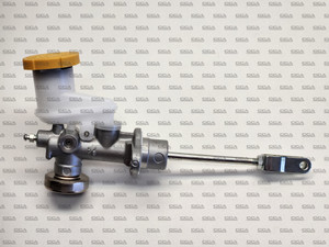 BE5/BH5 Legacy clutch master cylinder - Genuine part