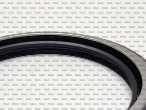 Hiace/Hilux/Dyna front hub grease seal - Genuine part