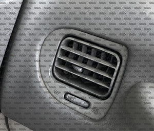 L400 Delica Left hand dash vent (Grey) - Used part