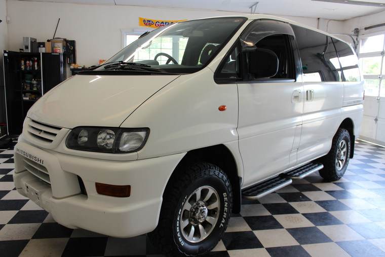 2000 Mitsubishi Delica #PD6W-0971 - SOLD