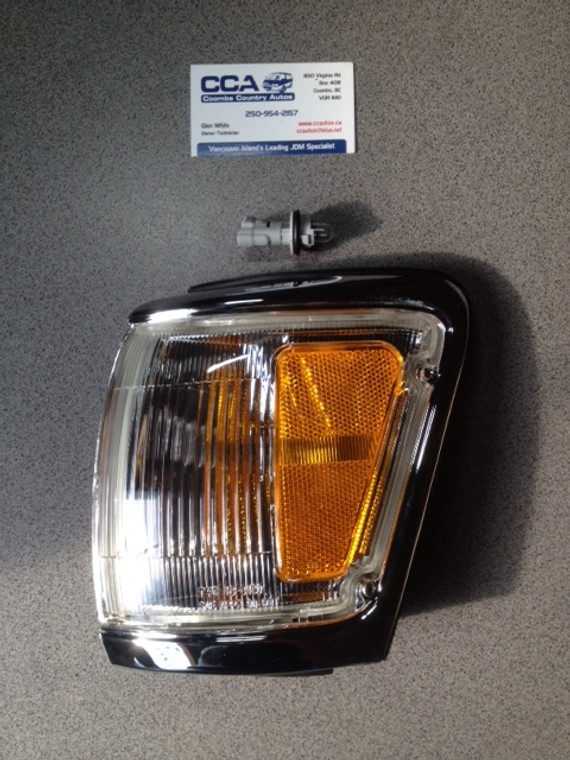 81620-35201 Toyota Surf / 4Runner Front Left Hand Parking Lamp