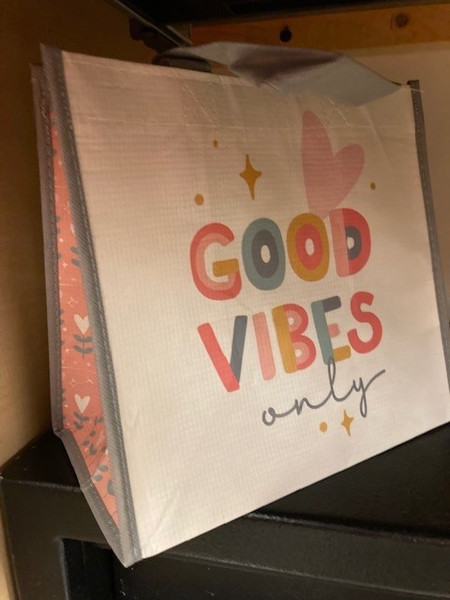 Good Vibes Only Gift Bag (Karma)