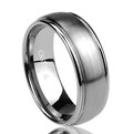 Gunmetal-Center-Titanium-with-Polished-Stepdown-Edges-8mm-Comfort-Fit-Wedding-Band-Side-View1