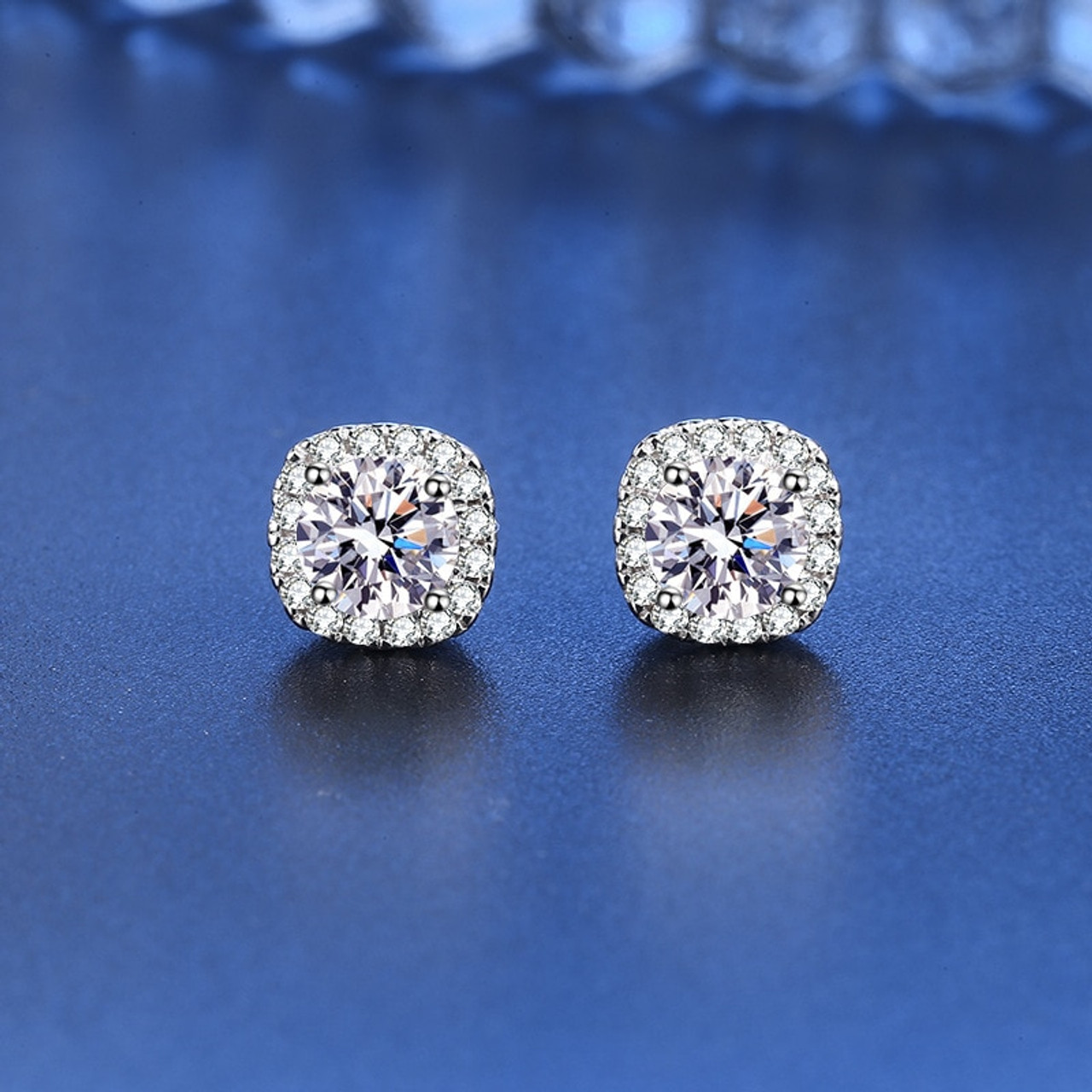 1 Carat Diamond Studs Earrings/ Round Diamond Stud Earrings/ 14K Gold Diamond  Earring/ at best price in Surat