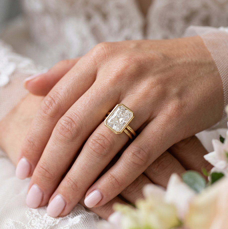 Roy Rose Jewelry 14K White Gold 3 Carat Radiant Cut Diamond Solitaire Bezel Set Engagement Ring - Modern Minimalist Bridal Setting - Secure Bezel Design With Ring Size 4 - 10