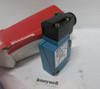 NEW Honeywell LZJ3-7B Micro Switch Enclosed Precision Switch 10A LZZ57B LZZ7J3 (DW8468-2)