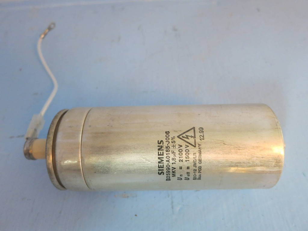 Siemens B25990-A0185-J006 MKV 1,8 uF+/- 5% Capacitor SIMADYN D PLC Simatic Power (PM1543-1)