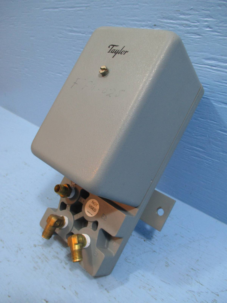 Taylor 376NF11001-7618A Pneumatic Computer Square Root Function 20 PSI (TK1353-5)
