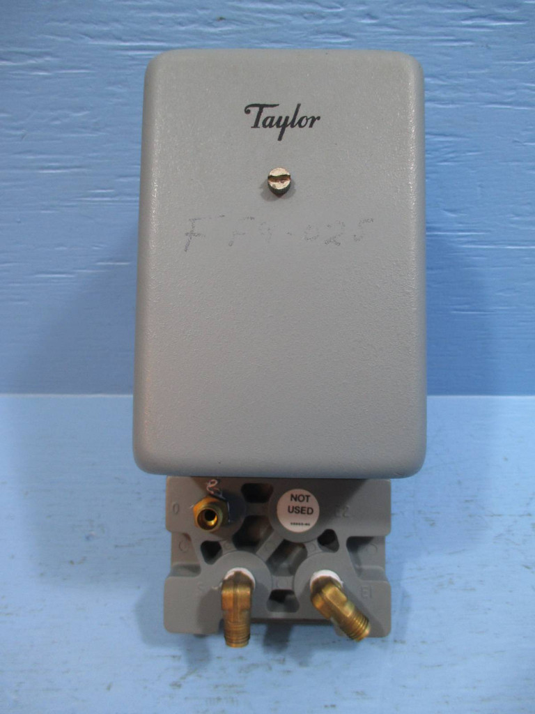 Taylor 376NF11001-7618A Pneumatic Computer Square Root Function 20 PSI (TK1353-5)