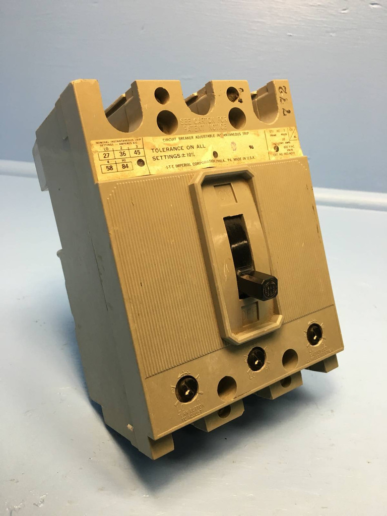 ITE Siemens HE3-A010 10A Circuit Breaker 600V HE ITE HE3A010 Gould I-T-E 10 Amp (EM1221-4)