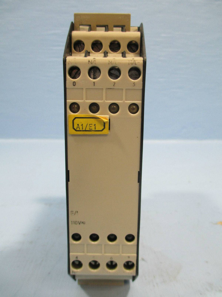 Siemens Simatic S5-110 6ES5 405-7AB11 Input Module 6ES5405-7AB11 PLC Module (EBI3936-24)