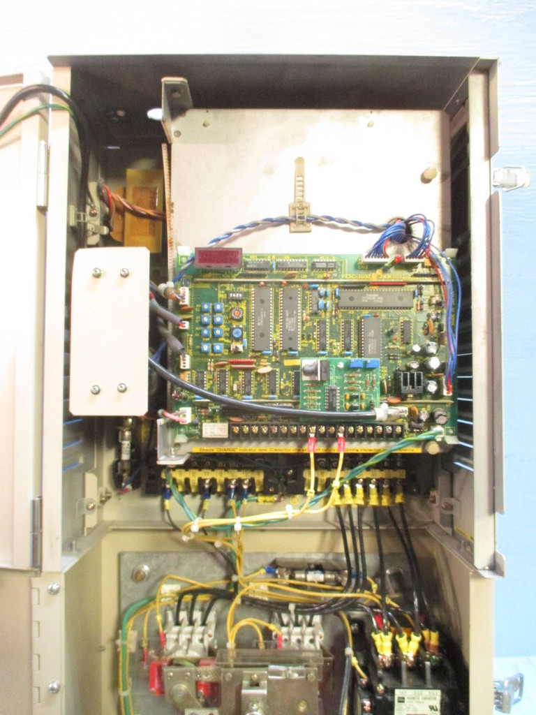 York Air Modulator with Toshiba Control Board VT3C-2032M-2N3K2032-D (TK2090-1)