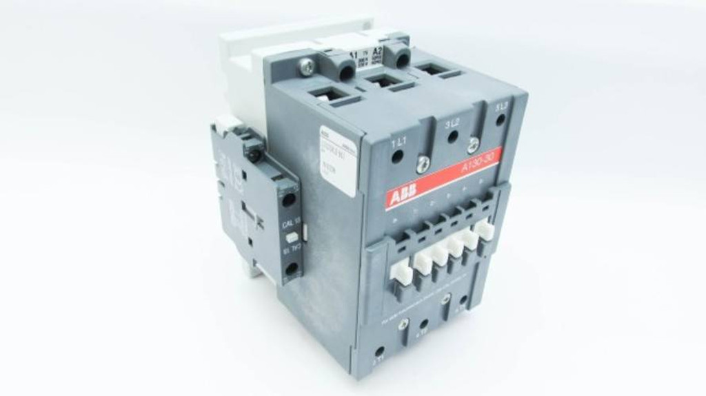 ABB A130-30-11-75 New Contactor 600V 140 Amp 125HP 220V Coil A130-30 140A NIB (YY2861-1)