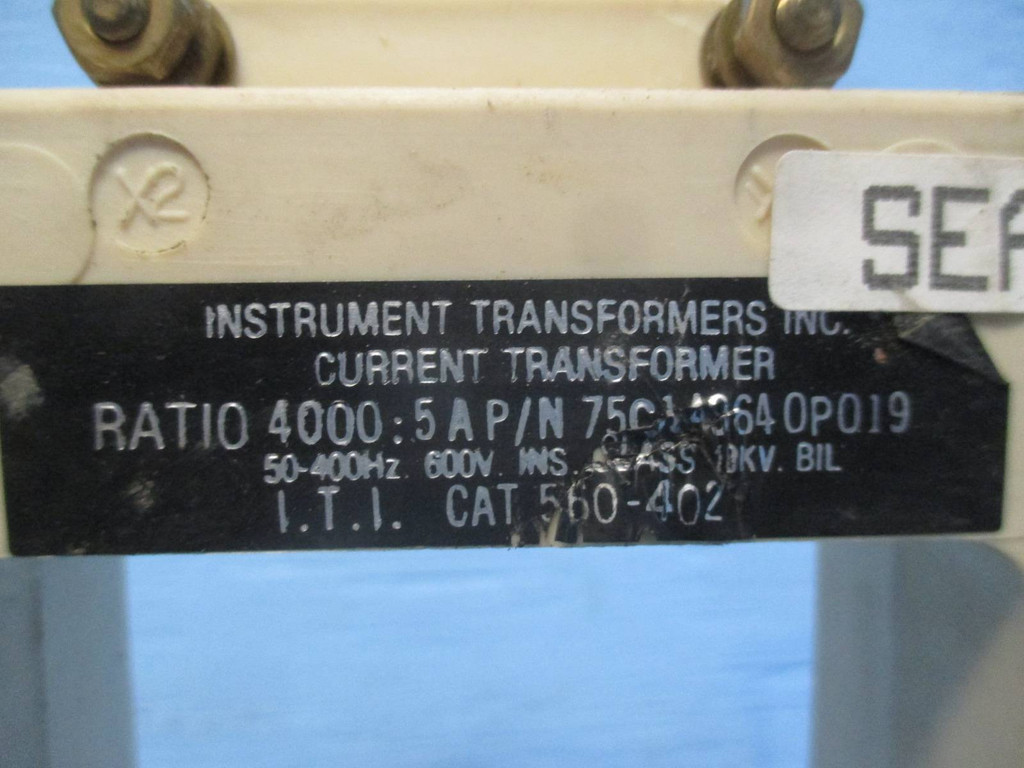 Instrument Transformers 560-402 Current Transformer Ratio 4000:5A CT (DW0293-11)