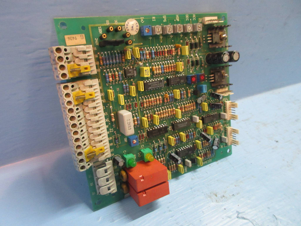 Telemecanique VX4RAE101 VS Drive Circuit Board PLC Schneider Electric Square D (TK3037-1)