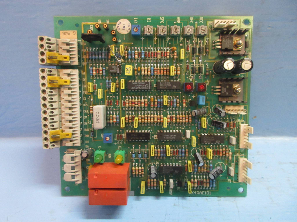 Telemecanique VX4RAE101 VS Drive Circuit Board PLC Schneider Electric Square D (TK3037-1)
