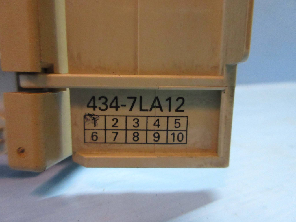 Siemens 6ES5 434-7LA12 SIMATIC S5 Digital Input Module PLC 8 x 24V DC (TK3044-3)