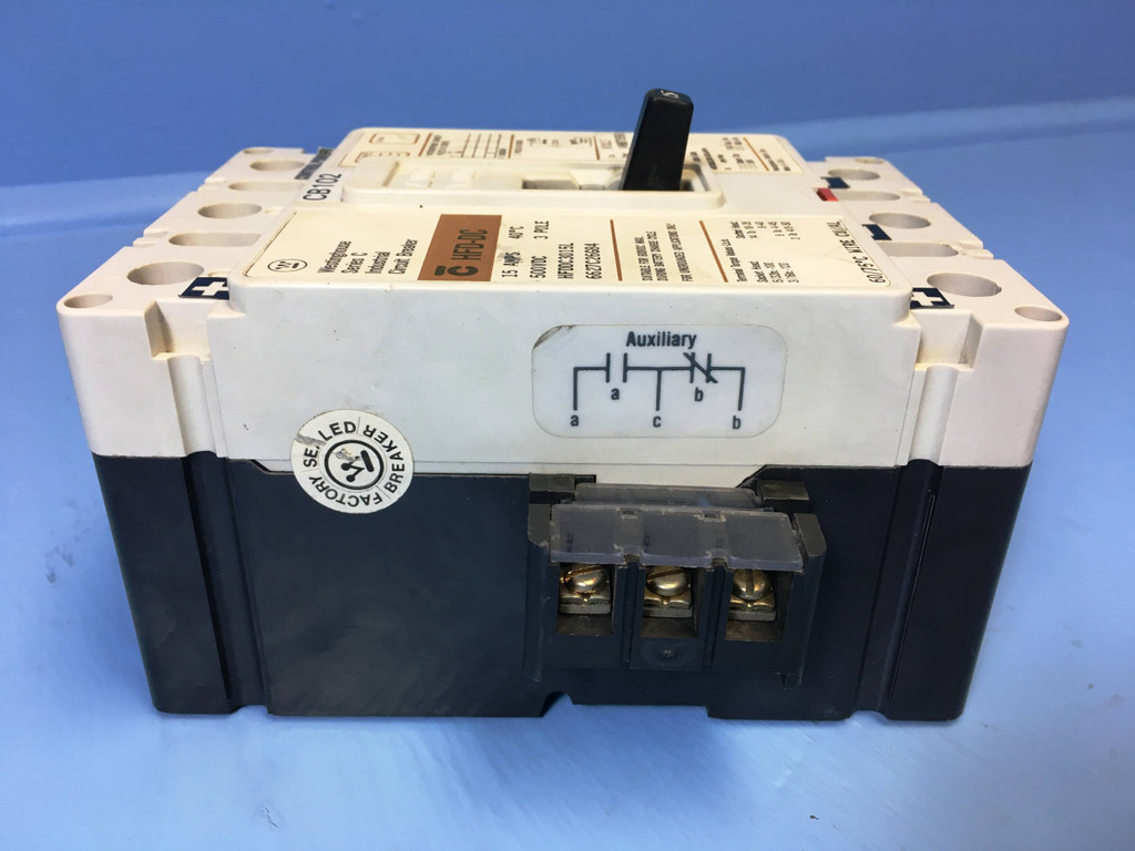 Westinghouse HFDDC3015L 15A DC Circuit Breaker w Aux 3P CH Cutler-Hammer 100 Amp (EM2359-1)