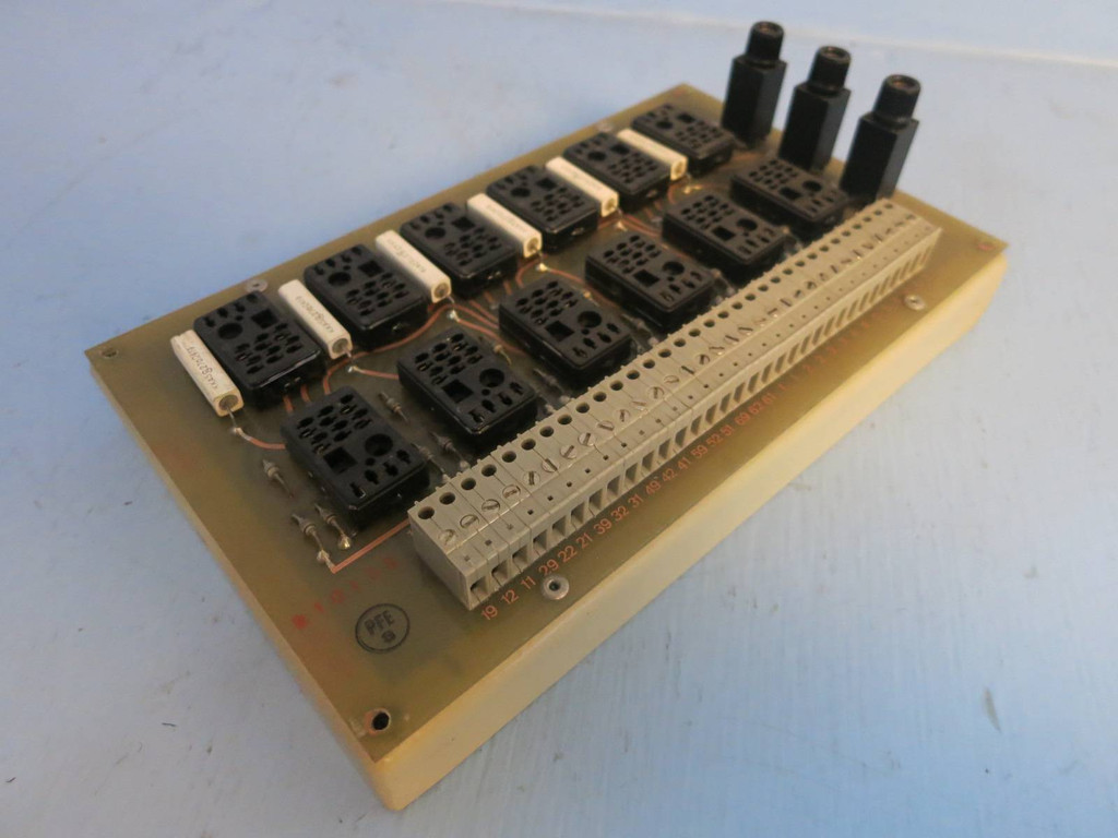 barmag electronic 21011-01-00 PLC Relay Circuit Board Siemens Dynisco (PM2827-3)