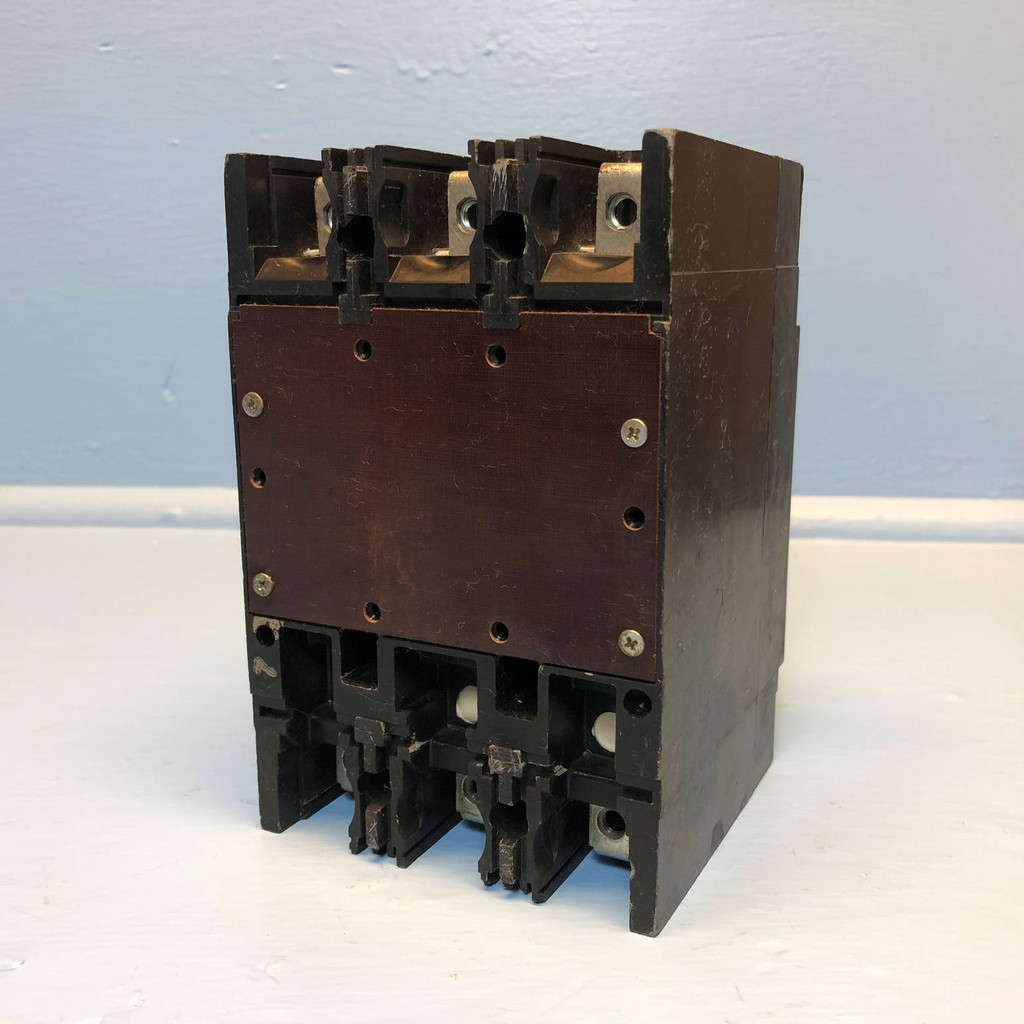 GE General Electric TEML36007 7A Mag-Break Circuit Breaker 7 Amp Aux wires short (EM2867-7)