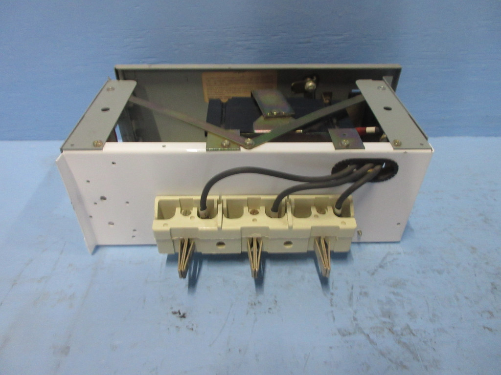 General Electric GE 8000 50 Amp Breaker Type 6" MCC Feeder Bucket 50A THED136050 (TK4167-31)