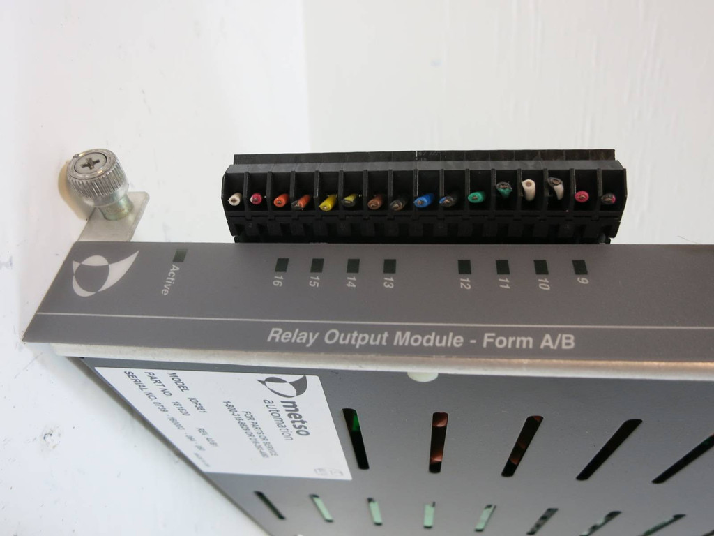 Valmet Metso Automation IOP351 181520 Rev A2/B1 Relay Output Module PLC Out Form (NP2056-2)