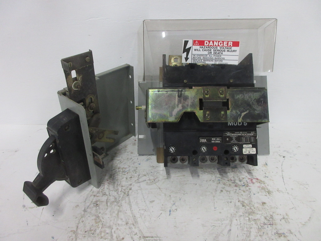 GE 8000 Series 200 Amp Main Breaker Type MCC Feeder Bucket 200A General Electric (TK4285-3)