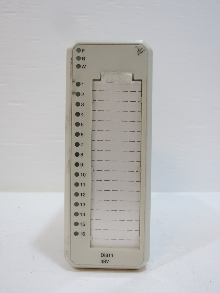 ABB DI811 3BSE008552R1 PR:C PLC Module DI 811 S800 Digital Input 48V 48 V (NP2133-38)