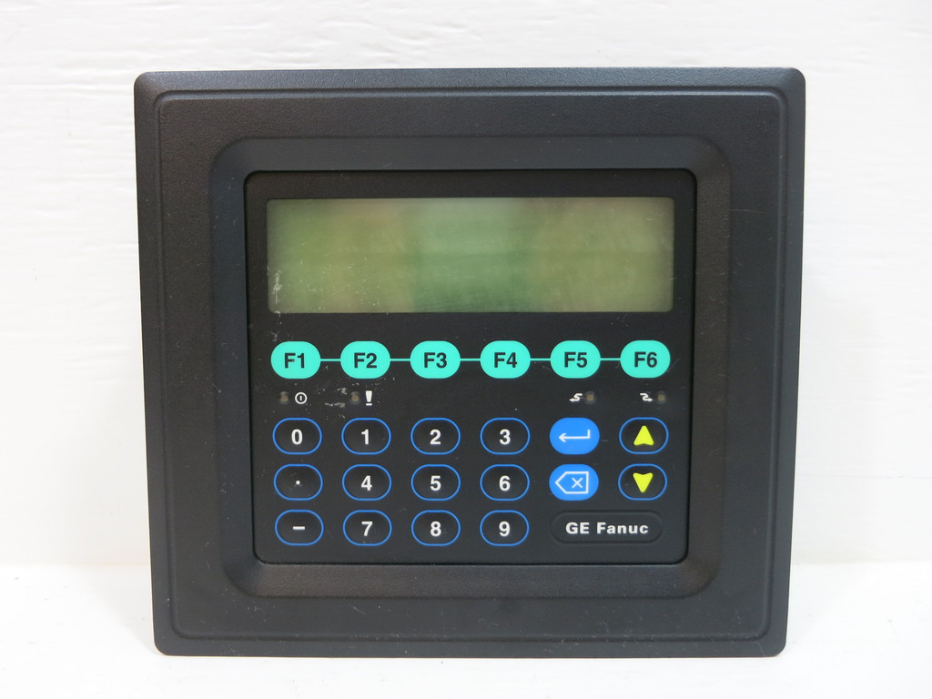 GE Fanuc IC752DFT000EE Industrial Control Panel Display Operator Interface (NP21421) River
