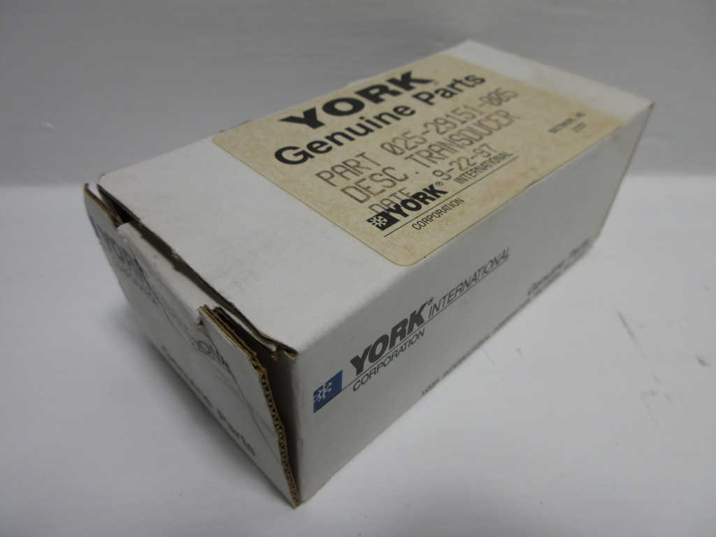 New York International Genuine Parts 025-29151-005 Pressure Transducer NIB (TK4307-1)