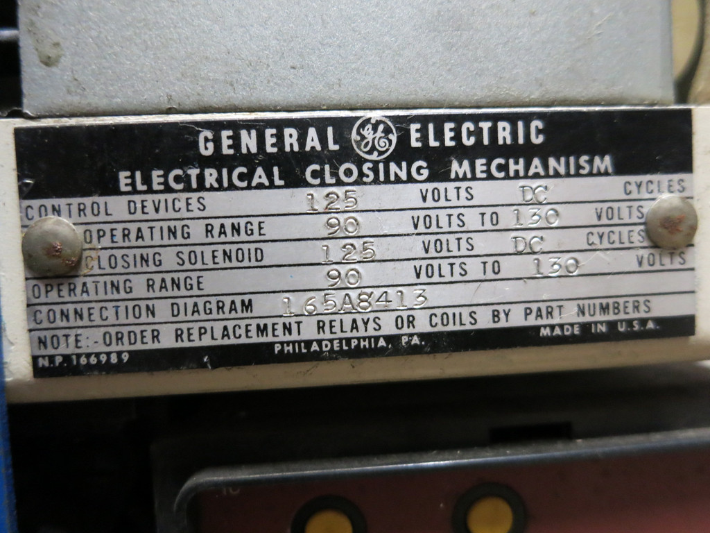 General Electric AK-2A-25-1 600A Motor Operated LI Air Breaker 125VDC GE 2 A EO (PM2893-2)