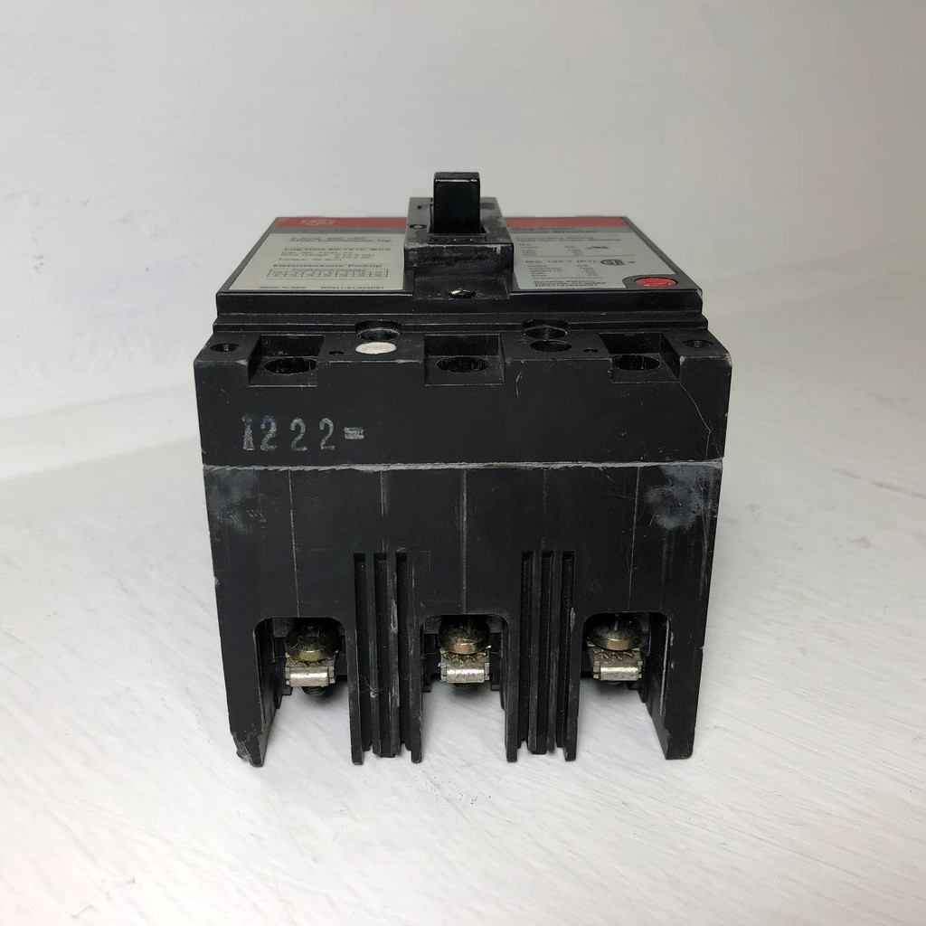 GE TEML36003 3A Mag-Break Circuit Breaker 480/600V 3 Amp General Electric flaw (EM3233-1)