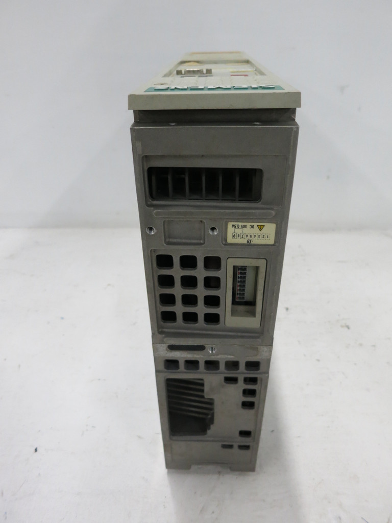 Siemens 1P 6SE7018-0TA21 DC Inverter Simovert VC 8A Drive Controller w/ Cards (DW1305-4)