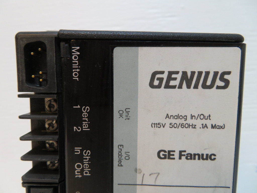 General Electric Fanuc IC660EBA100B Genius Analog In/Out IC 660 EBA100 GE (NP2170-2)
