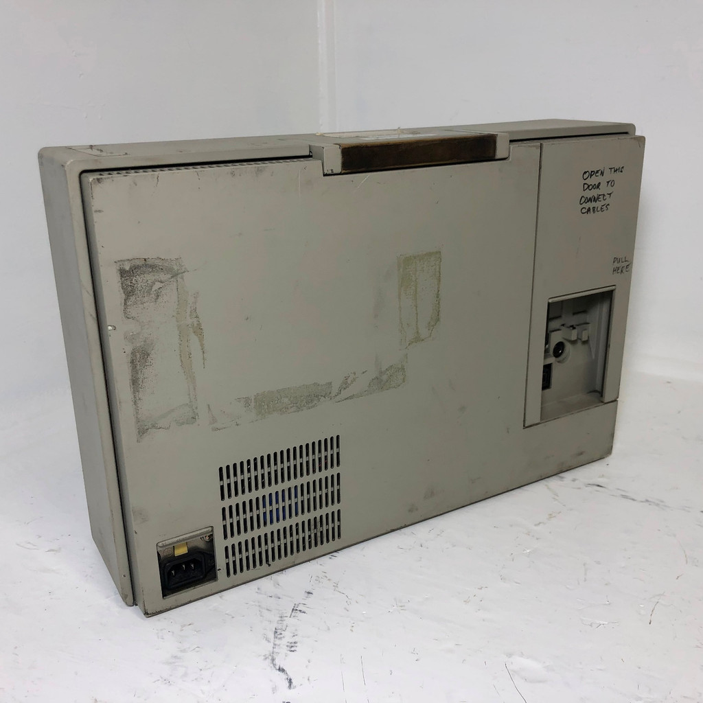 IBM Personal System 2 P70 386 8573-031 Terminal w/ Keyboard 38F7811 disk error (EM3464-1)