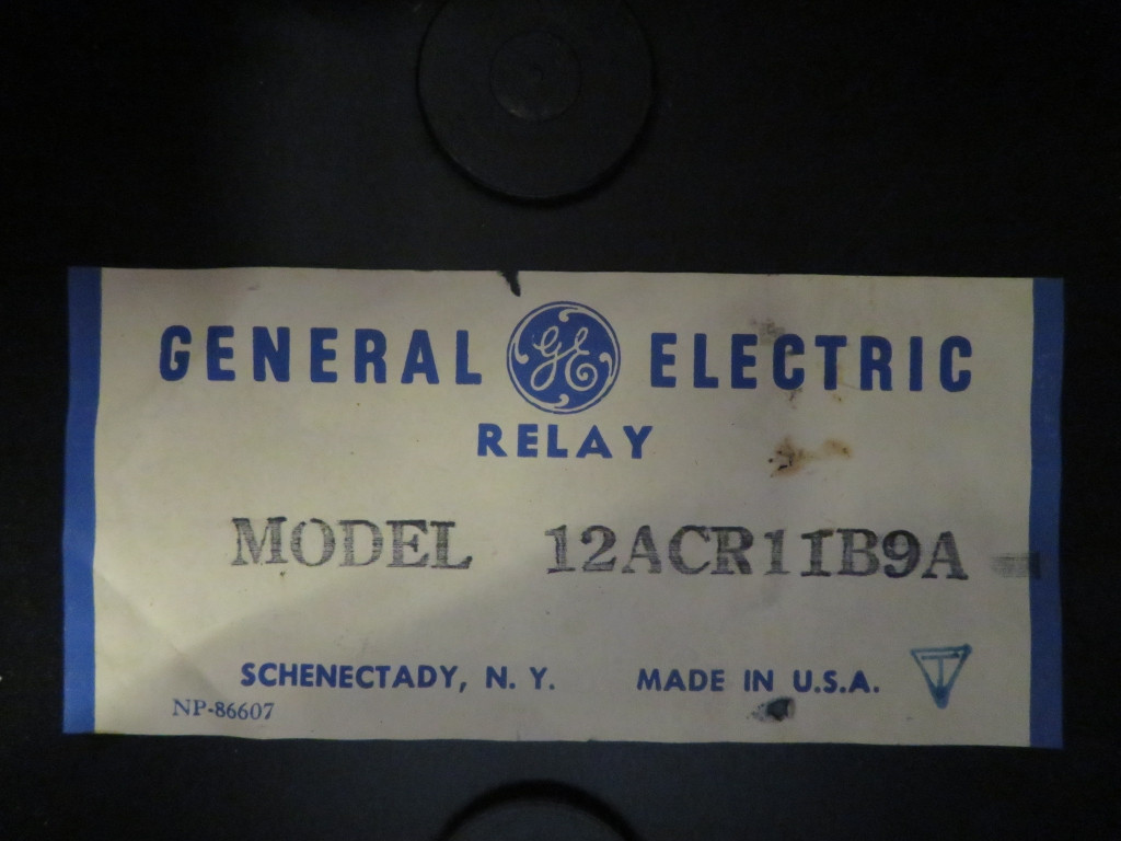 General Electric 12ACR11B9A A-C Reclosing Relay Type ACR GE 120V 12ACR-11B9A (NP2352-1)