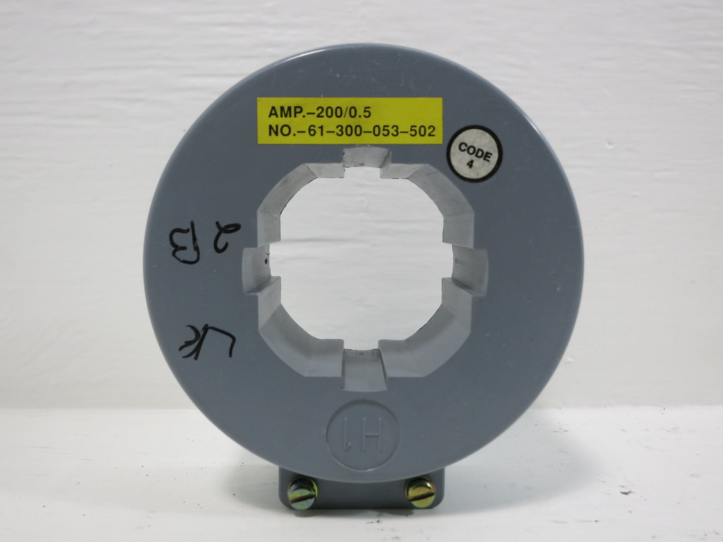 Siemens 61-300-053-502 Current Transformer Ratio 200:0.5 CT (TK5010-3)