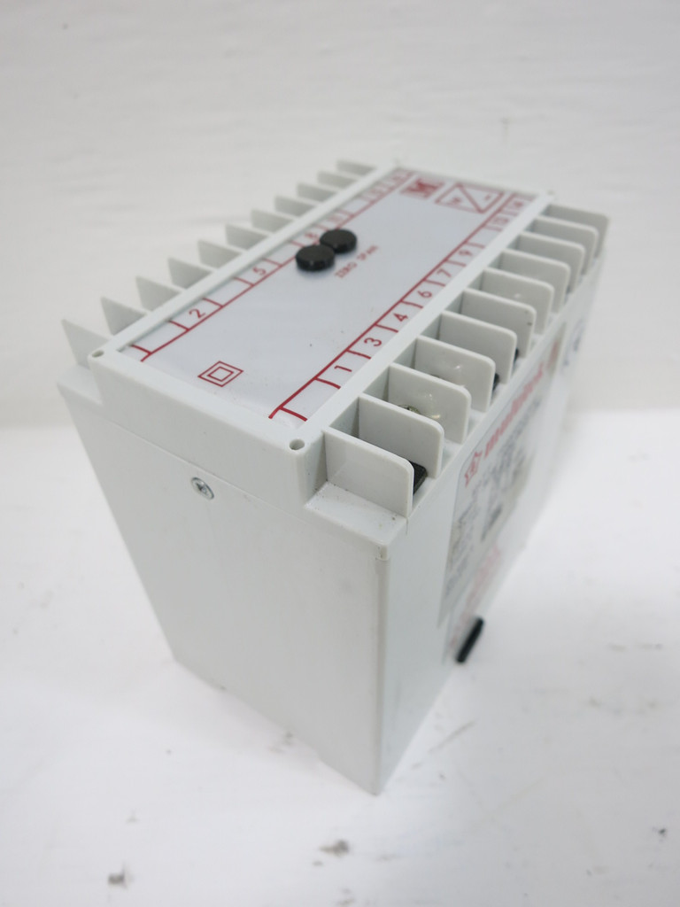 Multitek M100-WA4 Watt Transducer 480V L-L 0.2% at 60Hz (TK5017-7)