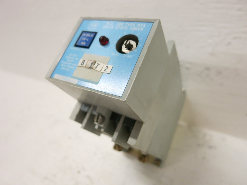 Allen Bradley 700-RTA00V200Z1 Type RTA Solid State Timer Relay 115-125 Vdc (TK5403-8)