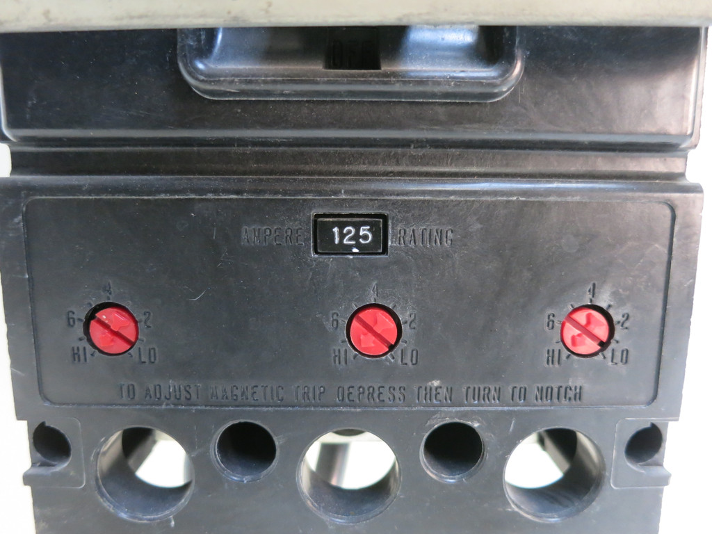 Cutler Hammer F10 Unitrol 125 Amp Breaker Type 18" Feeder MCC Bucket 125A 225A (DW1885-1)