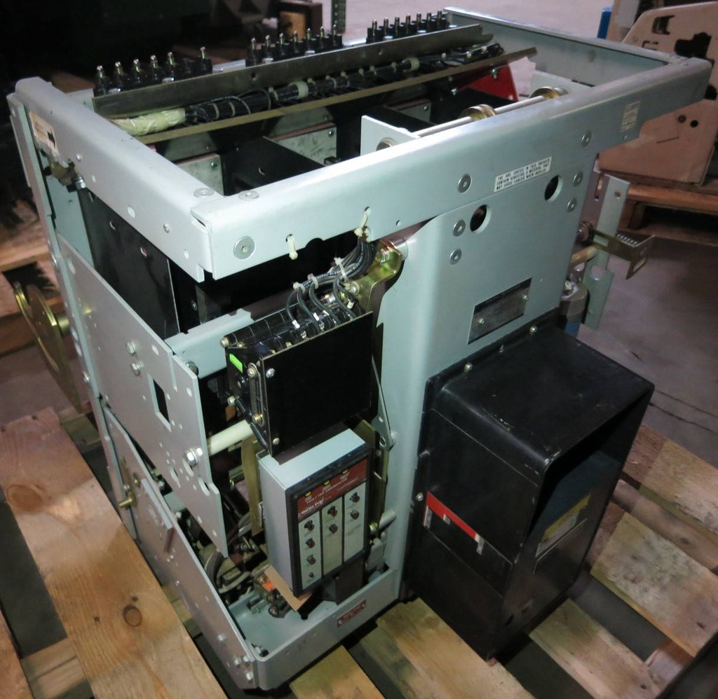 GE AKR-6D-100 4000A LSG MicroVersa Trip Draw Out General Electric Breaker EO 6 D (GA0035-1)