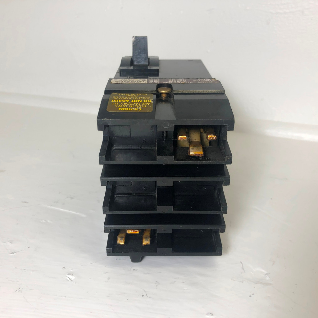 Square D I-Line FA26015AC 15A Circuit Breaker Black 480/600V 2 Pole FA 15 Amp 2P (EM3964-1)