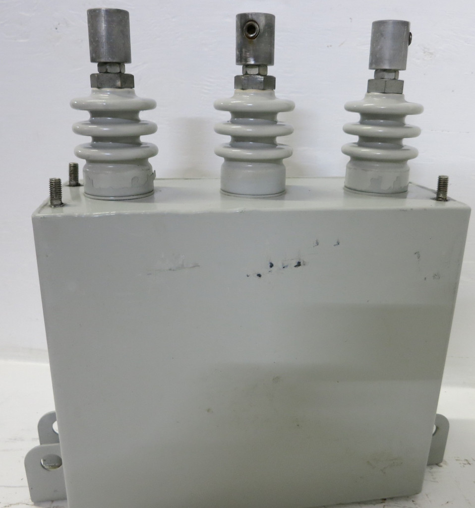 ABB 2GUW041150C310 150 kVAR 3 Pole 4160 VAC 60 Hz 75kV 3PH Power Capacitor WYE (GA0380-1)