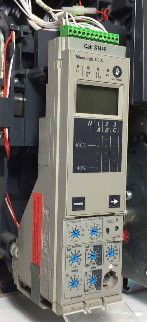 Square D NW25H1 2500A LSIG MasterPact Circuit Breaker w/ 2500 Amp Trip 3P Ground (EM4110-1)