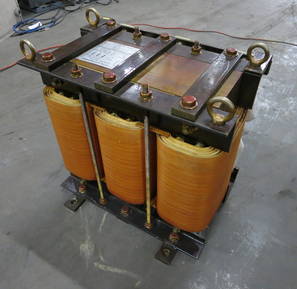 Toshiba JEC-204-1978 150HP Motor Starting Auto Transformer 3PH Type ADTK 110kW (DW3521-3)