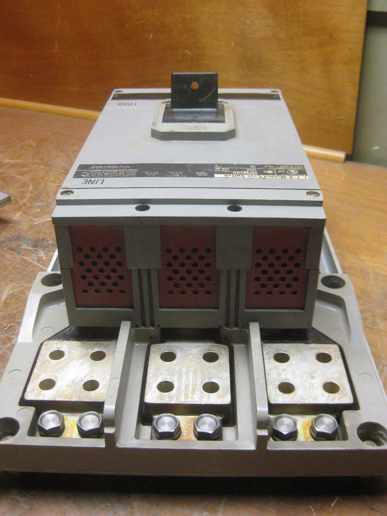 ITE Siemens HP3S160 1600 Amp Molded Case Switch 1600A 600V w/ Carriage 3P (EBI2574-2)