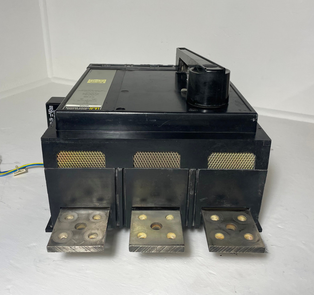 Square D PAF361600DC2C20 1600A DC Circuit Breaker w/ Aux 3P PAF361600DC 1600 Amp (EM4284-3)